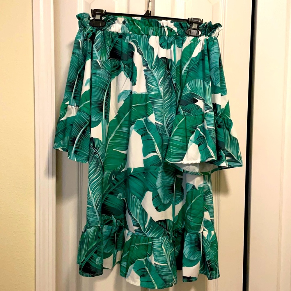 Shoulder dress